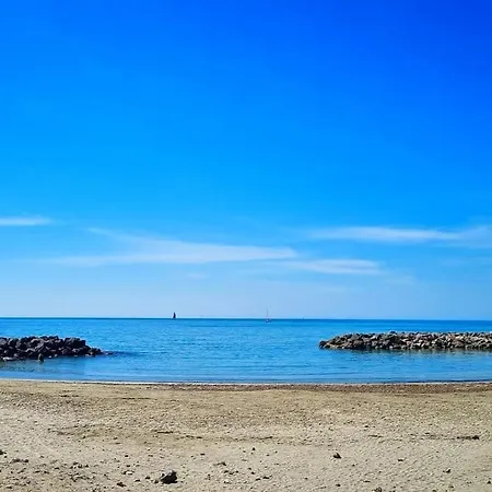 Villa Tout Confort Les Pieds Dans L'Eau ! Clim / Parking Frontignan Buitenkant foto