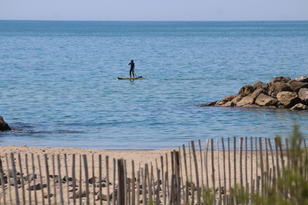 Villa Confort Les Pieds Dans L'eau ! Clim / Parking Frontignan